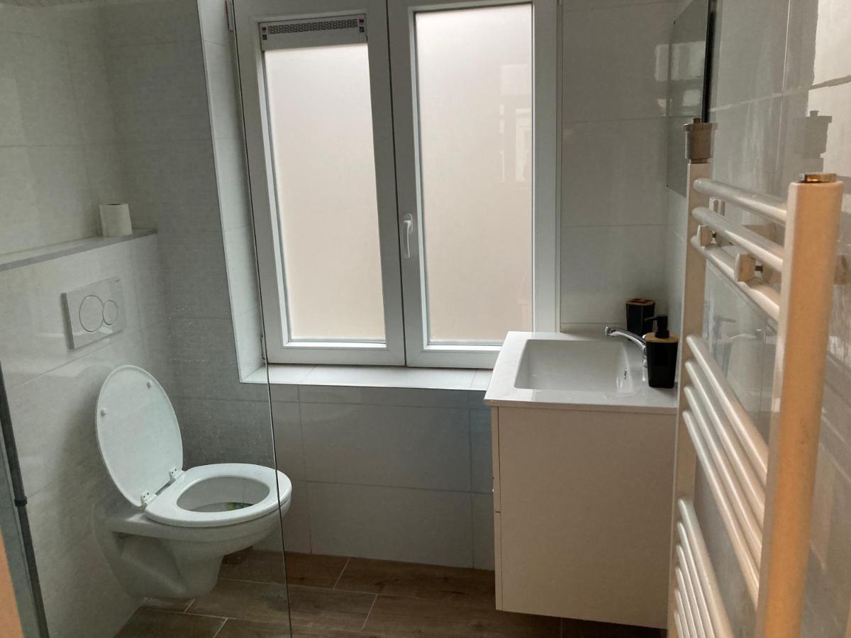 Magnifique Studio Au 2Eme Etage, A Proximite De La Gare Du Midi! بروكسل المظهر الخارجي الصورة